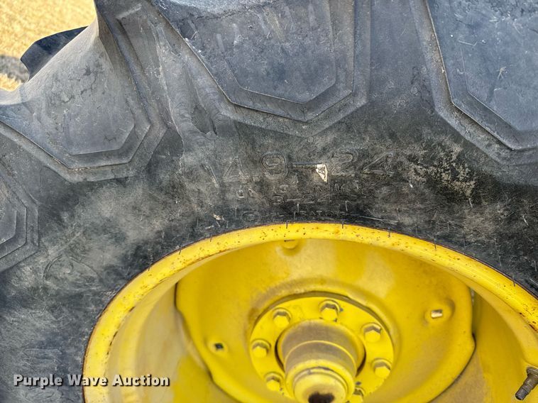 image for item EG6169 1984 John Deere Turbo 7720 combine