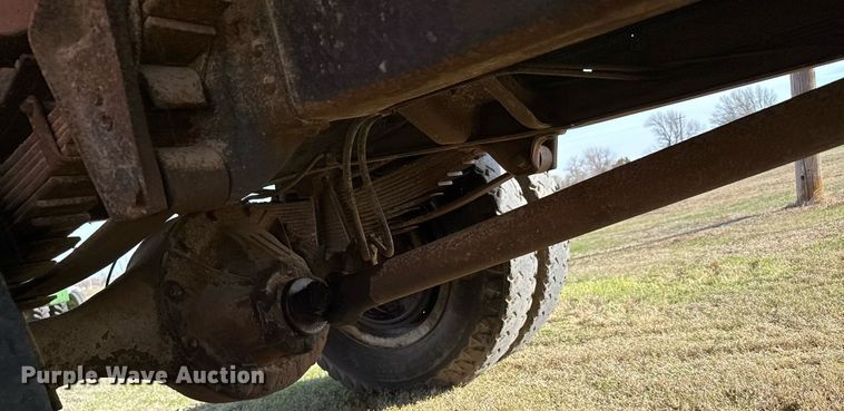 image for item EG6172 1974 Chevrolet C60 grain truck