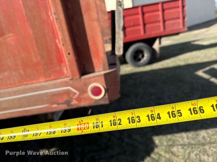 image for item EG6172 1974 Chevrolet C60 grain truck