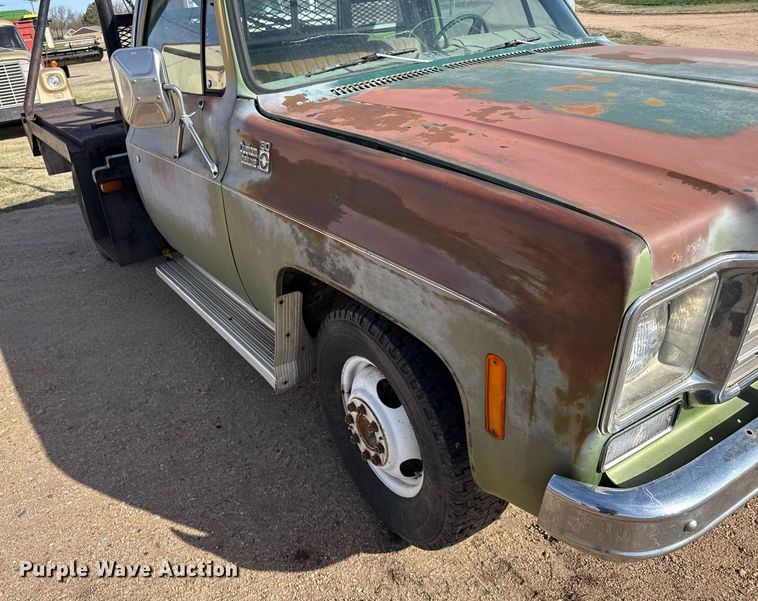 image for item EG6173 1976 Chevrolet C30 winch truck