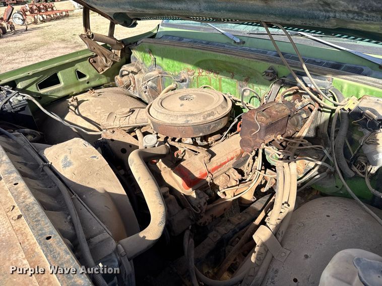 image for item EG6173 1976 Chevrolet C30 winch truck