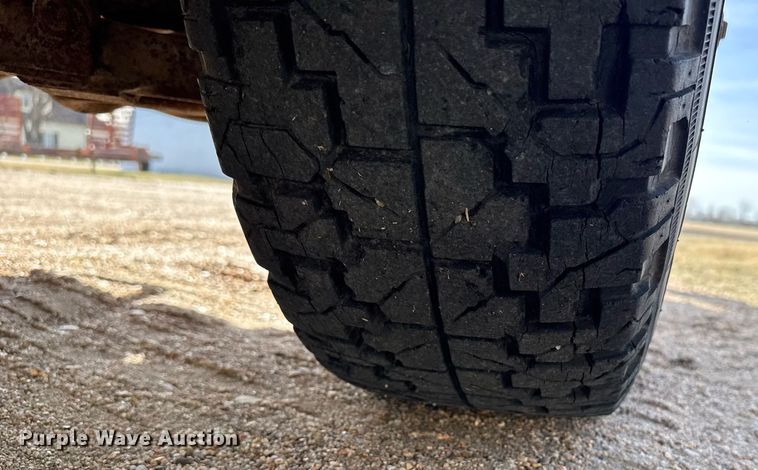 image for item EG6173 1976 Chevrolet C30 winch truck