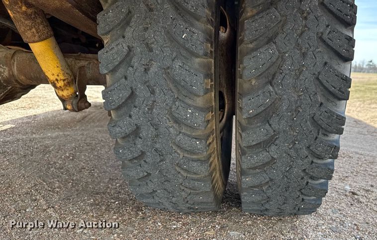 image for item EG6173 1976 Chevrolet C30 winch truck