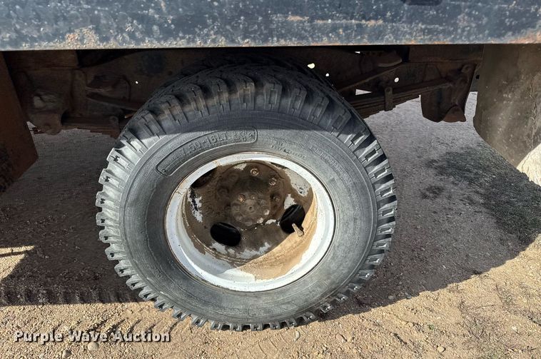 image for item EG6173 1976 Chevrolet C30 winch truck