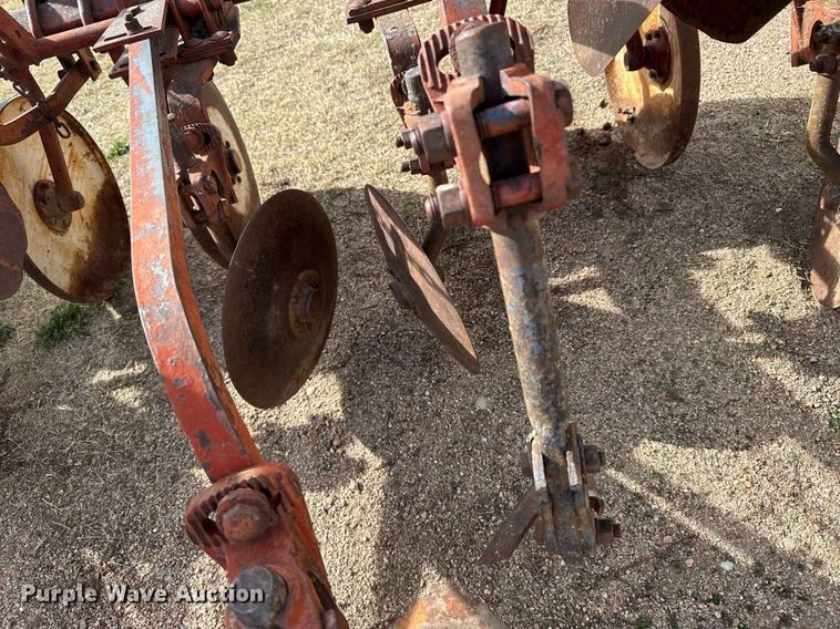 image for item EG6175 Field cultivator