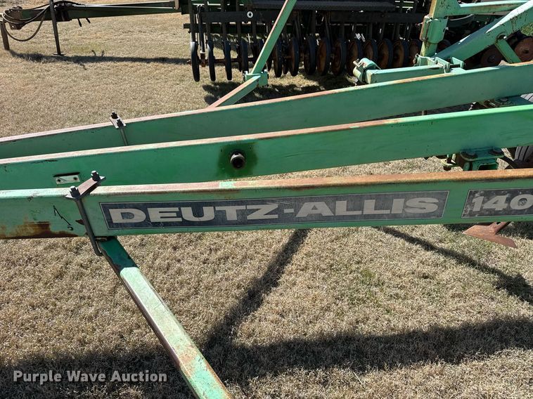 image for item EG6183 Deutz-Allis 1400 field cultivator