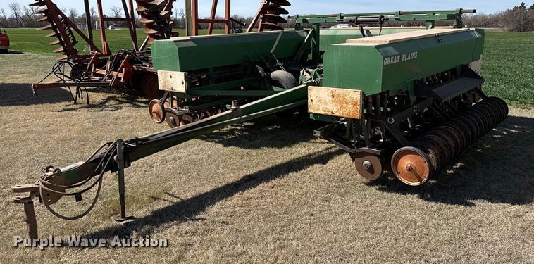 image for item EG6184 Great Plains DDP3 grain drill