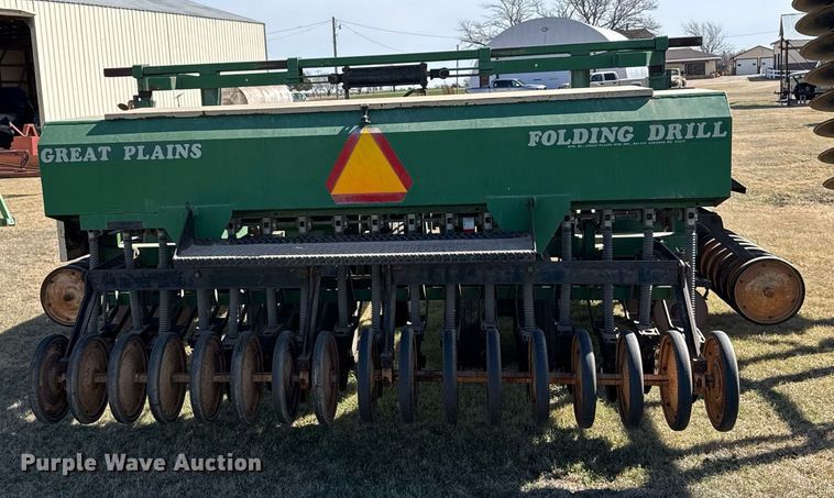 image for item EG6184 Great Plains DDP3 grain drill