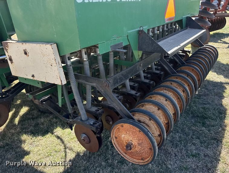 image for item EG6184 Great Plains DDP3 grain drill