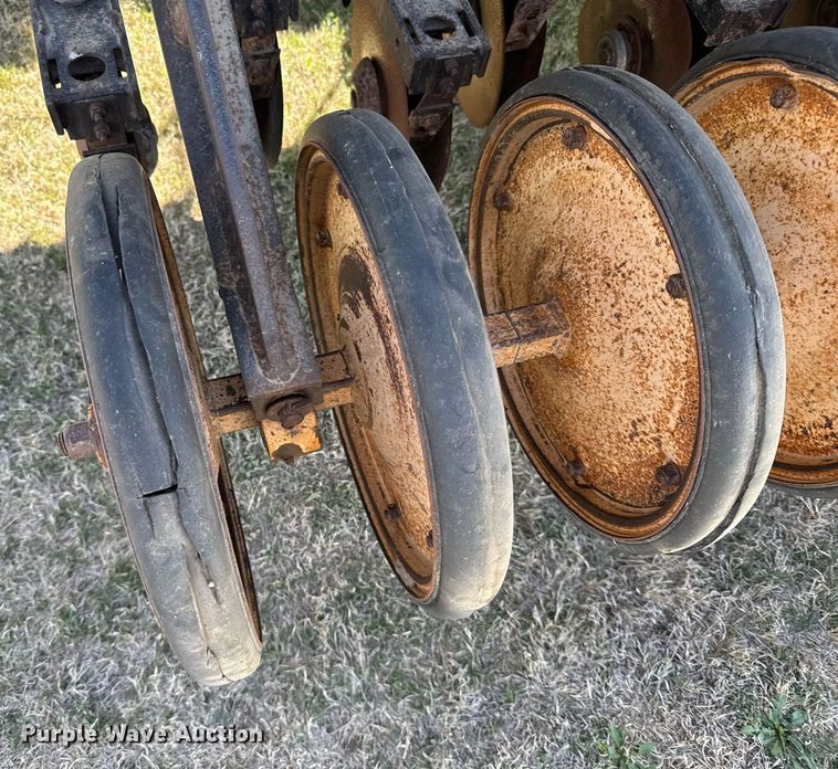 image for item EG6184 Great Plains DDP3 grain drill