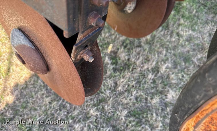 image for item EG6184 Great Plains DDP3 grain drill