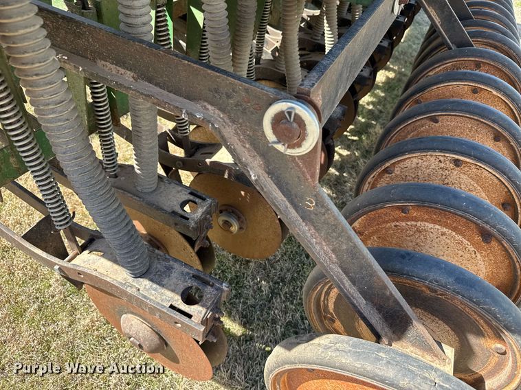 image for item EG6184 Great Plains DDP3 grain drill