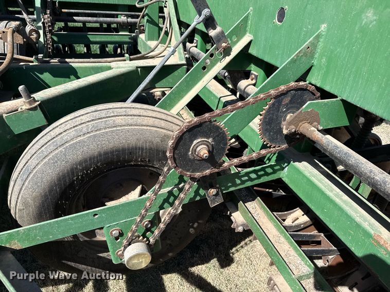 image for item EG6184 Great Plains DDP3 grain drill