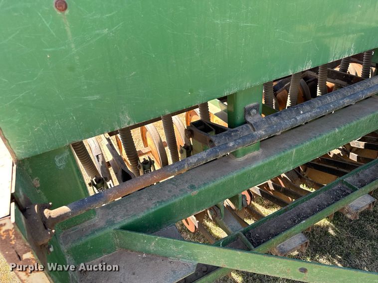 image for item EG6184 Great Plains DDP3 grain drill