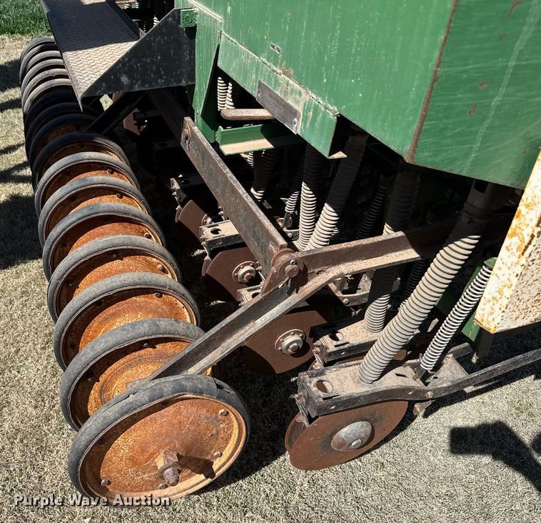 image for item EG6184 Great Plains DDP3 grain drill