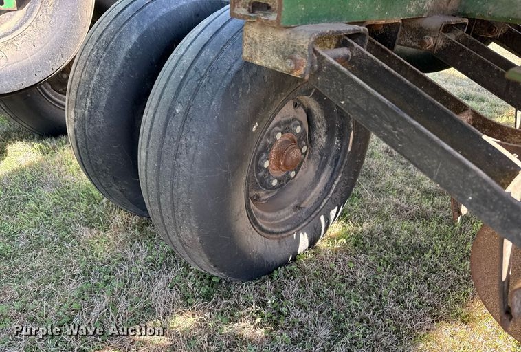 image for item EG6184 Great Plains DDP3 grain drill