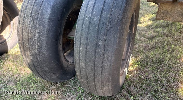 image for item EG6184 Great Plains DDP3 grain drill