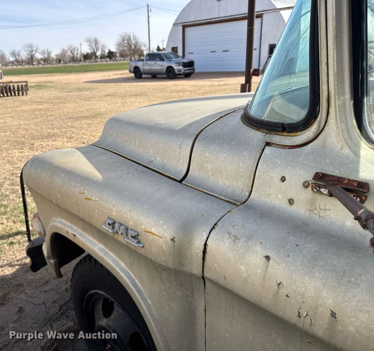 image for item EG6186 1955 GMC grain truck
