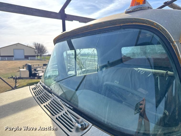 image for item EG6186 1955 GMC grain truck