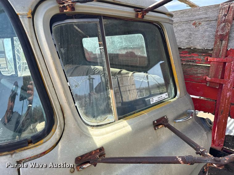 image for item EG6186 1955 GMC grain truck