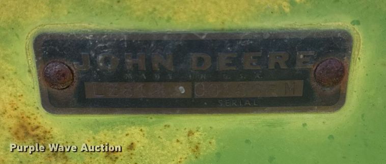 image for item EG6203 John Deere LZ812 grain drill