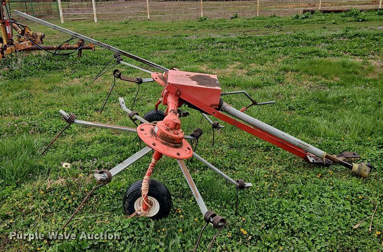 image for item EI8926 G2LP hay tedder