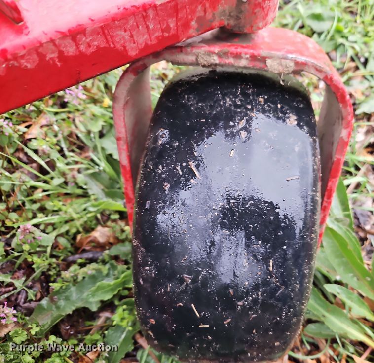 image for item EI8929 Ferris ZTR lawn mower