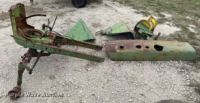 image for item EJ3579 John Deere 4020 tractor parts