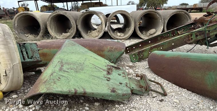 image for item EJ3579 John Deere 4020 tractor parts