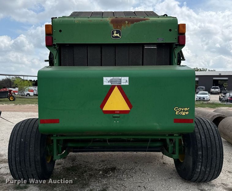 image for item EJ3583 2007 John Deere 568 MegaWide Plus round baler