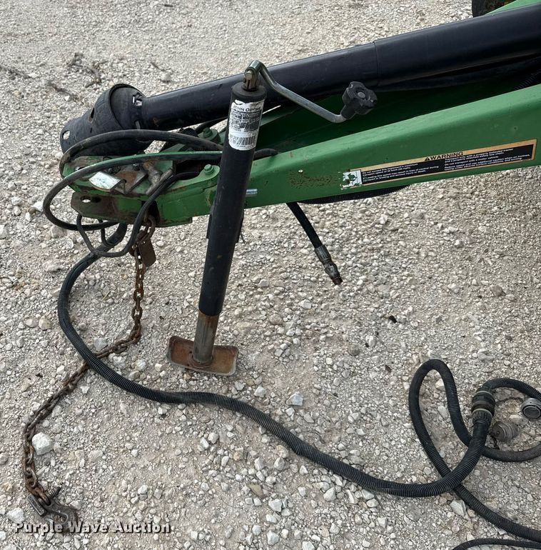 image for item EJ3583 2007 John Deere 568 MegaWide Plus round baler