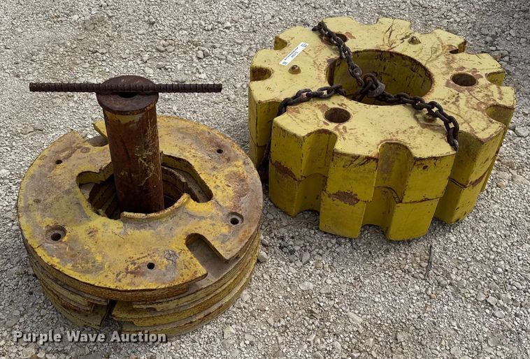 image for item EJ3584 (6) John Deere 4020 wheel weights