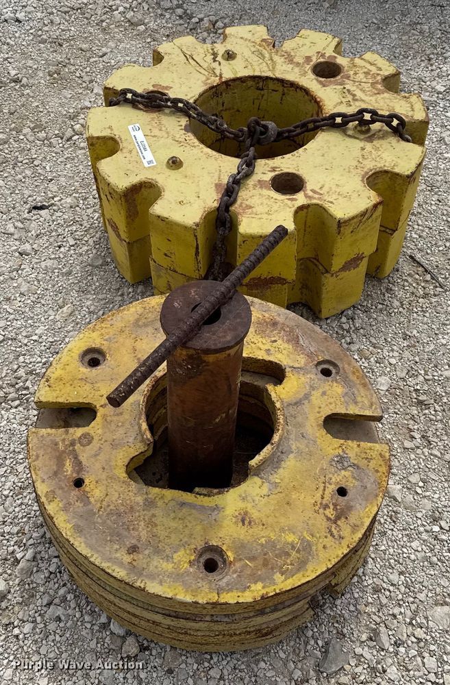 image for item EJ3584 (6) John Deere 4020 wheel weights
