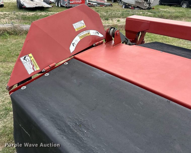 image for item EJ3586 2010 New Holland H6830 disc mower