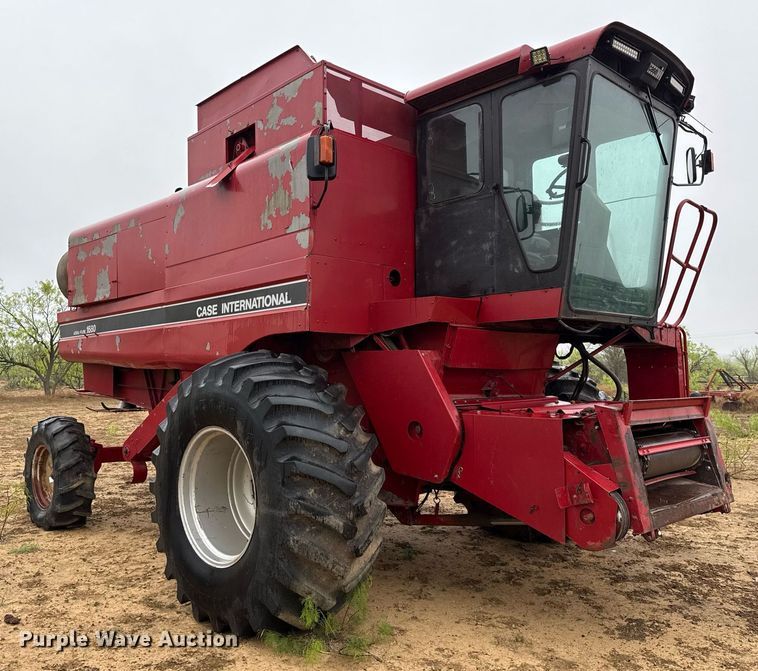 image for item EJ3605 1991 Case IH 1680 Axial-Flow combine