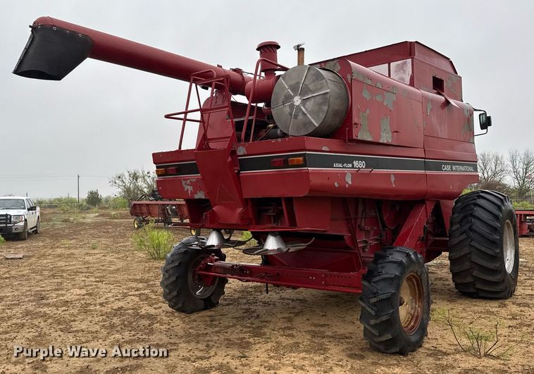 image for item EJ3605 1991 Case IH 1680 Axial-Flow combine