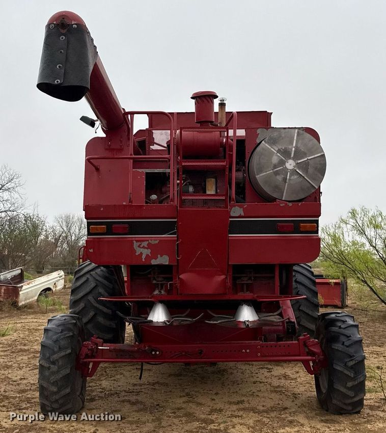 image for item EJ3605 1991 Case IH 1680 Axial-Flow combine