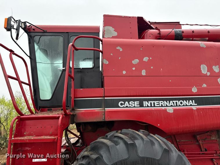 image for item EJ3605 1991 Case IH 1680 Axial-Flow combine