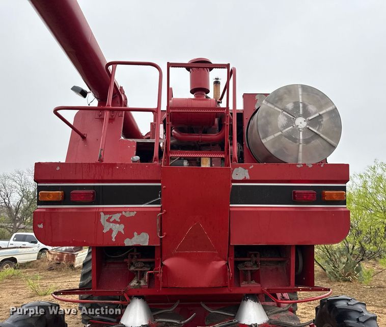 image for item EJ3605 1991 Case IH 1680 Axial-Flow combine