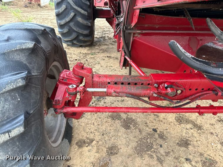 image for item EJ3605 1991 Case IH 1680 Axial-Flow combine