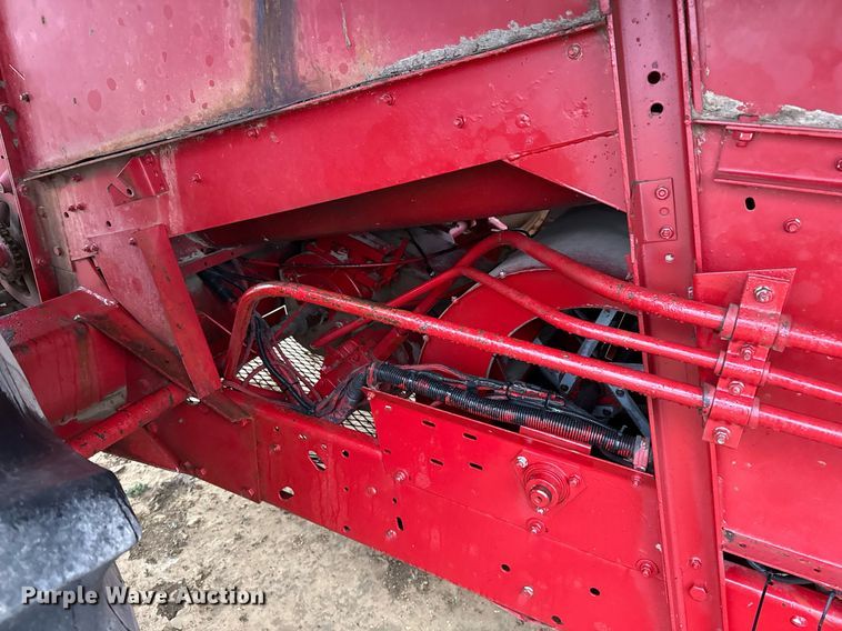 image for item EJ3605 1991 Case IH 1680 Axial-Flow combine