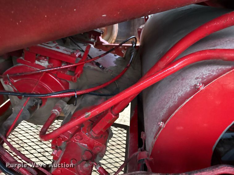 image for item EJ3605 1991 Case IH 1680 Axial-Flow combine