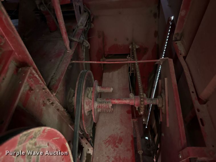 image for item EJ3605 1991 Case IH 1680 Axial-Flow combine