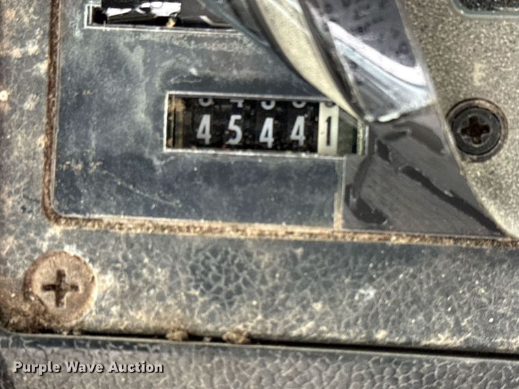 image for item EJ3605 1991 Case IH 1680 Axial-Flow combine