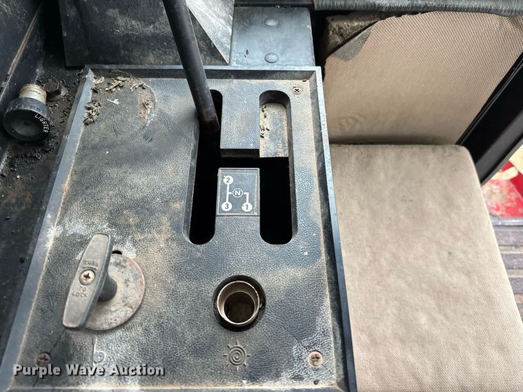 image for item EJ3605 1991 Case IH 1680 Axial-Flow combine