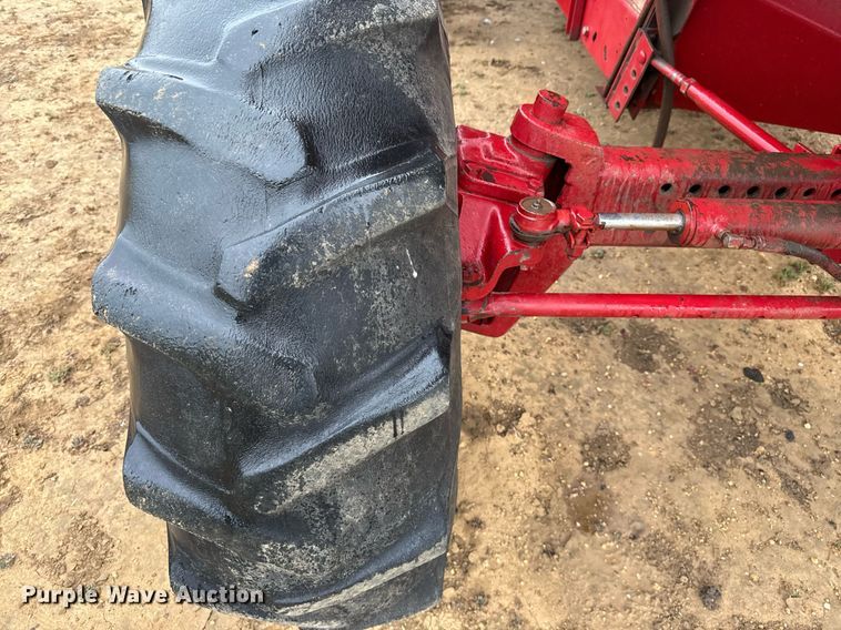 image for item EJ3605 1991 Case IH 1680 Axial-Flow combine