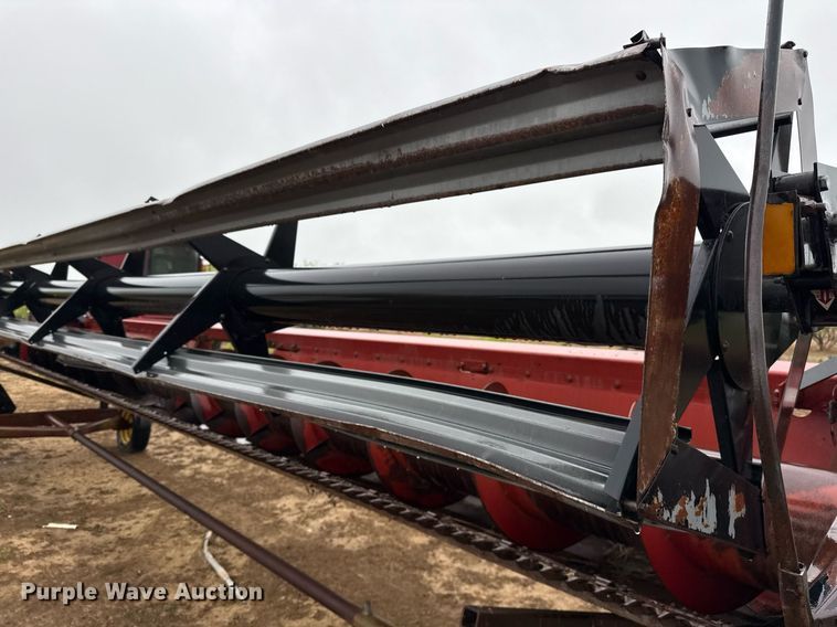 image for item EJ3606 1995 Case 1010 rigid head