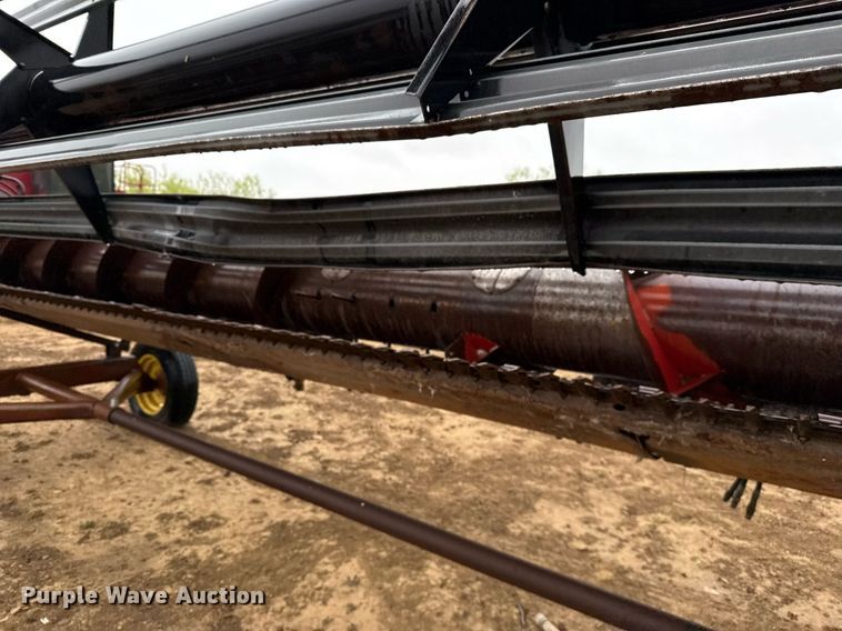 image for item EJ3606 1995 Case 1010 rigid head