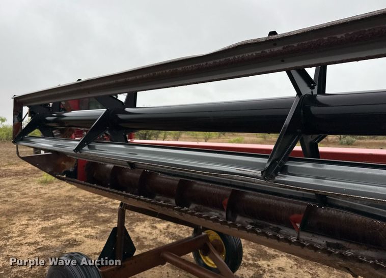 image for item EJ3606 1995 Case 1010 rigid head