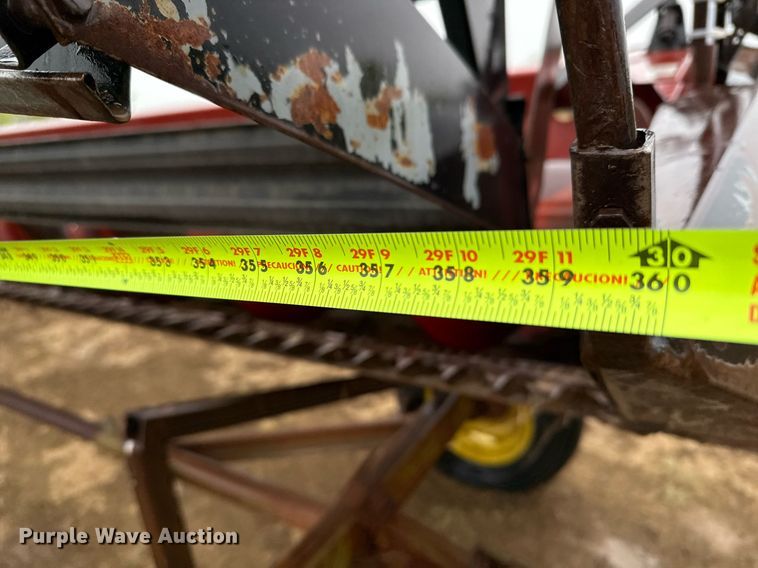 image for item EJ3606 1995 Case 1010 rigid head